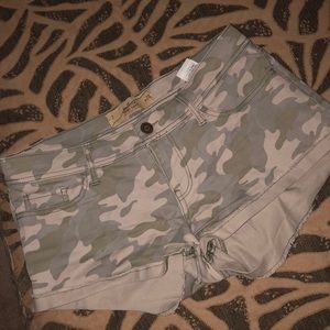 Hollister shorts